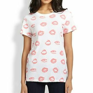 Wildfox graphic tee pink lips